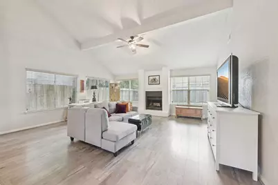 3218 Knoll West Drive, Houston, TX 77082 - Photo 17