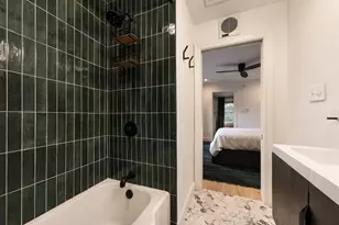 405 1/2 Vincent St, Houston, TX 77009 - Photo 17
