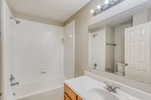 19607 Buckland Park Dr, Katy, TX 77449 - Photo 15