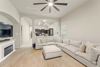 2135 Harmon Crest Court, Spring, TX 77373 - Photo 7