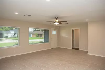 811 Sara Rose Street, Houston, TX 77018 - Photo 13