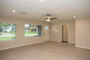 811 Sara Rose St, Houston, TX 77018 - Photo 13