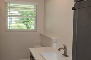 811 Sara Rose St, Houston, TX 77018 - Photo 33