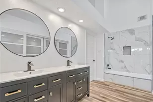 12426 N Rachlin Circle N, Houston, TX 77071 - Photo 15