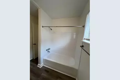 3629 N Macgregor Way #30, Houston, TX 77004 - Photo 11