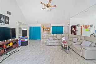 6331 Modesto Dr, Houston, TX 77083 - Photo 5