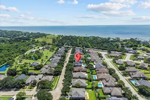 926 Mystic Village Ln, Seabrook, TX 77586 - Photo 11