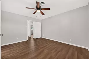7415 Troulon Dr, Houston, TX 77074 - Photo 29