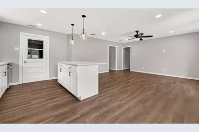 7415 Troulon Drive, Houston, TX 77074 - Photo 19