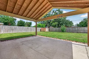 7415 Troulon Dr, Houston, TX 77074 - Photo 43