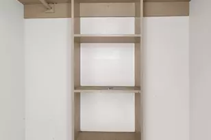 10001 Westpark Dr, Houston, TX 77042 - Photo 15