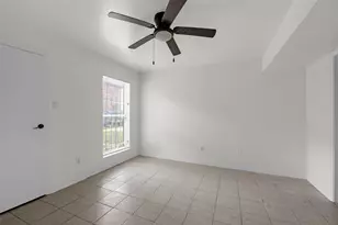 10001 Westpark Dr, Houston, TX 77042 - Photo 13