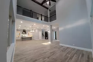 9729 Neuens Rd, Houston, TX 77080 - Photo 11