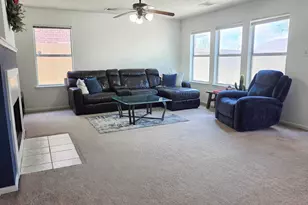 7335 Liberty Ridge Ln, Houston, TX 77049 - Photo 5