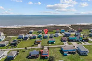 135 Ocean Shore Dr, Crystal Beach, TX 77650 - Photo 39