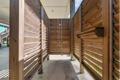 135 Ocean Shore Drive, Crystal Beach, TX 77650 - Photo 37