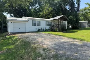 15203 Paradise Cove Dr, Willis, TX 77318 - Photo 1