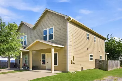 4310 Larkspur Street #A/B, Houston, TX 77051 - Photo 3
