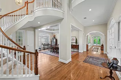 10 Sandalwood Drive, Houston, TX 77024 - Photo 3