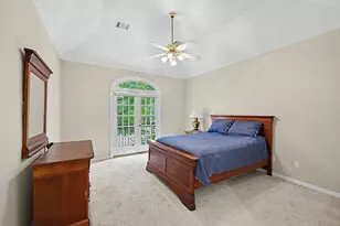 10 Sandalwood Dr, Houston, TX 77024 - Photo 27