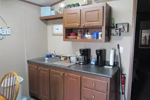 961 County Rd 202, Sargent, TX 77414 - Photo 7