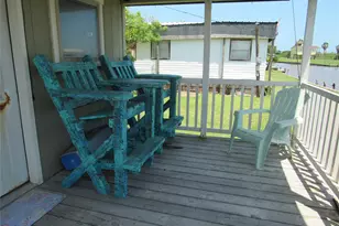 961 County Rd 202, Sargent, TX 77414 - Photo 3