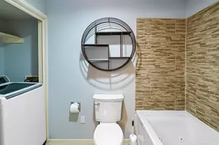 2568 Bering Dr, Houston, TX 77057 - Photo 27