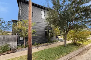 3128 Avenue L, Galveston, TX 77550 - Photo 43