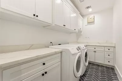 4923 Loch Lomond Drive Drive, Houston, TX 77096 - Photo 27