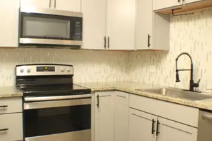 506 Azalea St, Lake Jackson, TX 77566 - Photo 11