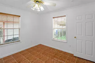 2701 Almendares Ave, Pasadena, TX 77506 - Photo 33