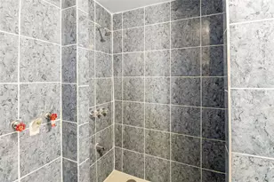 2701 Almendares Ave, Pasadena, TX 77506 - Photo 17