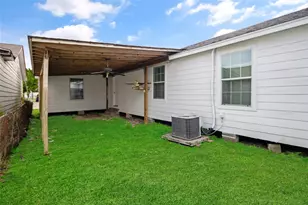 2701 Almendares Ave, Pasadena, TX 77506 - Photo 37