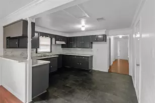 2701 Almendares Ave, Pasadena, TX 77506 - Photo 11