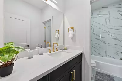 961 Highland Light Lane, Houston, TX 77091 - Photo 37