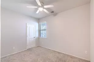 16887 Pink Wintergreen Dr, Conroe, TX 77385 - Photo 33