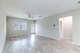 16887 Pink Wintergreen Dr, Conroe, TX 77385 - Photo 21