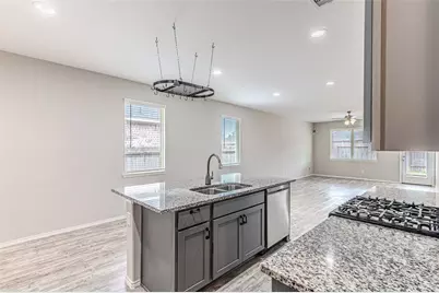 16887 Pink Wintergreen Drive, Conroe, TX 77385 - Photo 15