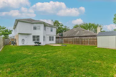 9322 Colt Canyon Lane, Houston, TX 77089 - Photo 17