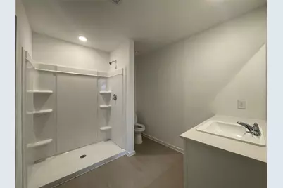 2608 Patriot Run, Bay City, TX 77414 - Photo 5