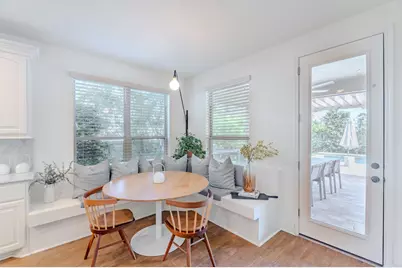 18 Devon Dale Drive, The Woodlands, TX 77375 - Photo 19