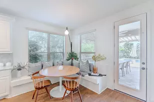 18 Devon Dale Dr, The Woodlands, TX 77375 - Photo 19