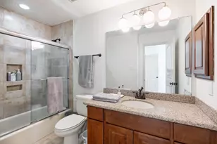 18 Devon Dale Dr, The Woodlands, TX 77375 - Photo 39