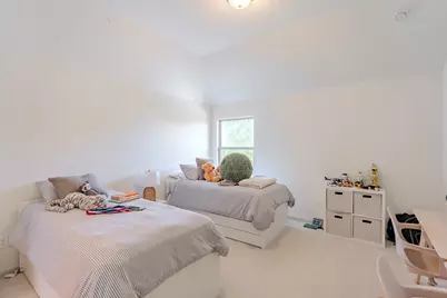 18 Devon Dale Drive, The Woodlands, TX 77375 - Photo 41