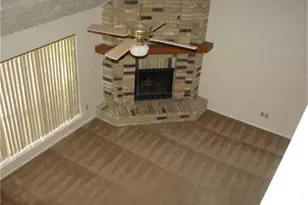 414 Windhollow Cir, League City, TX 77573 - Photo 7