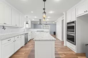 2850 Seattle St, Nederland, TX 77627 - Photo 3