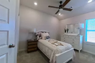 8323 Amber Summit Ln, Angleton, TX 77515 - Photo 13