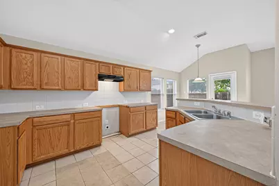 17230 Hollow Sands Court, Houston, TX 77084 - Photo 11
