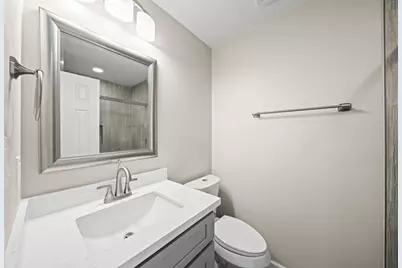 2201 Fountain View Drive #25, Houston, TX 77057 - Photo 9