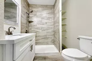 6818 Avenue O, Houston, TX 77011 - Photo 3